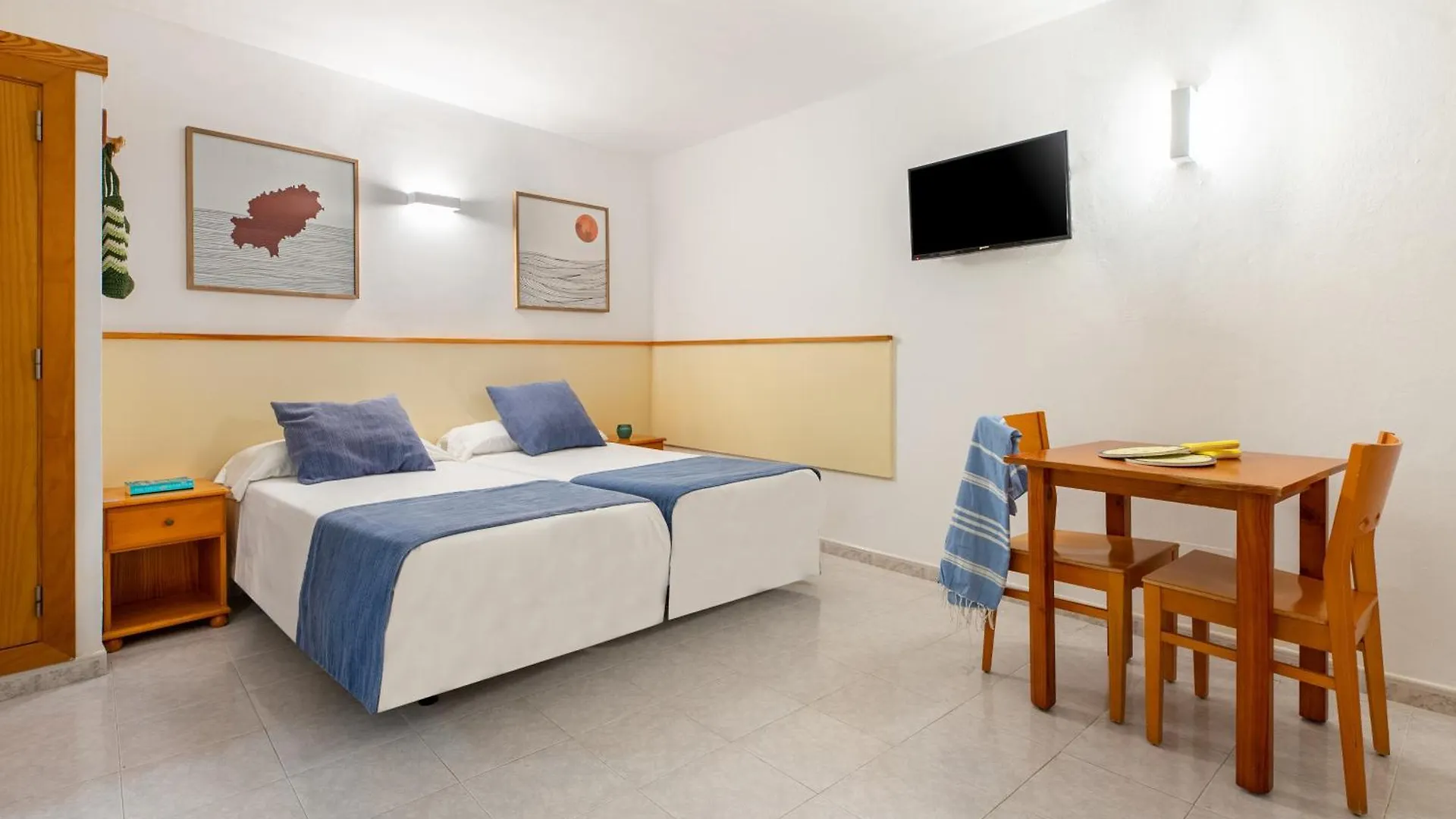 Apartamentos Vibra Tropical Garden Figueretas Spain